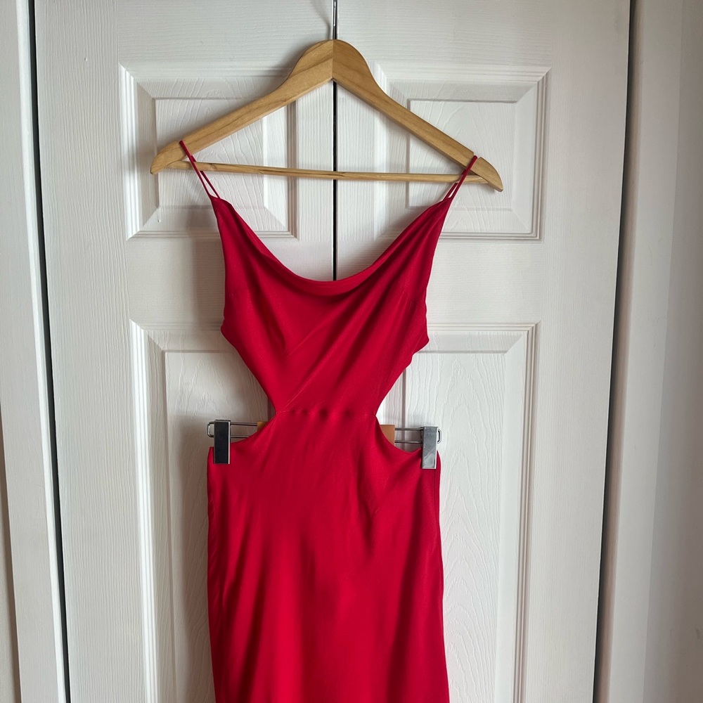 Red Backless Cowl Neck Dress w/ Side Slits - Picture 5 of 10